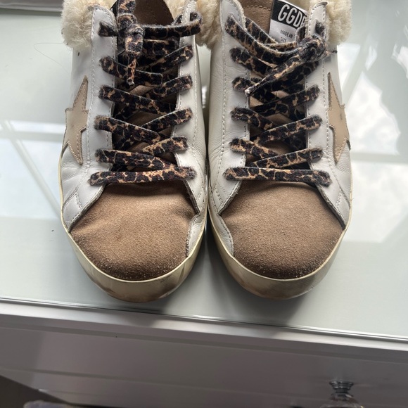 Size 41 golden goose slides with fur great condition. W/BOX Original price $1025 - Picture 2 of 12